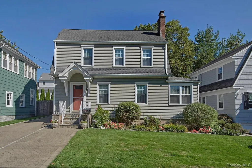 72 Ogden Avenue White Plains NY 10605