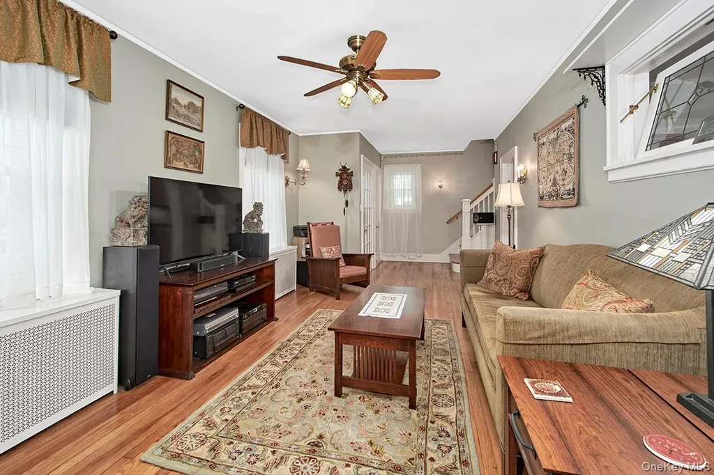 72 Ogden Avenue White Plains NY 10605