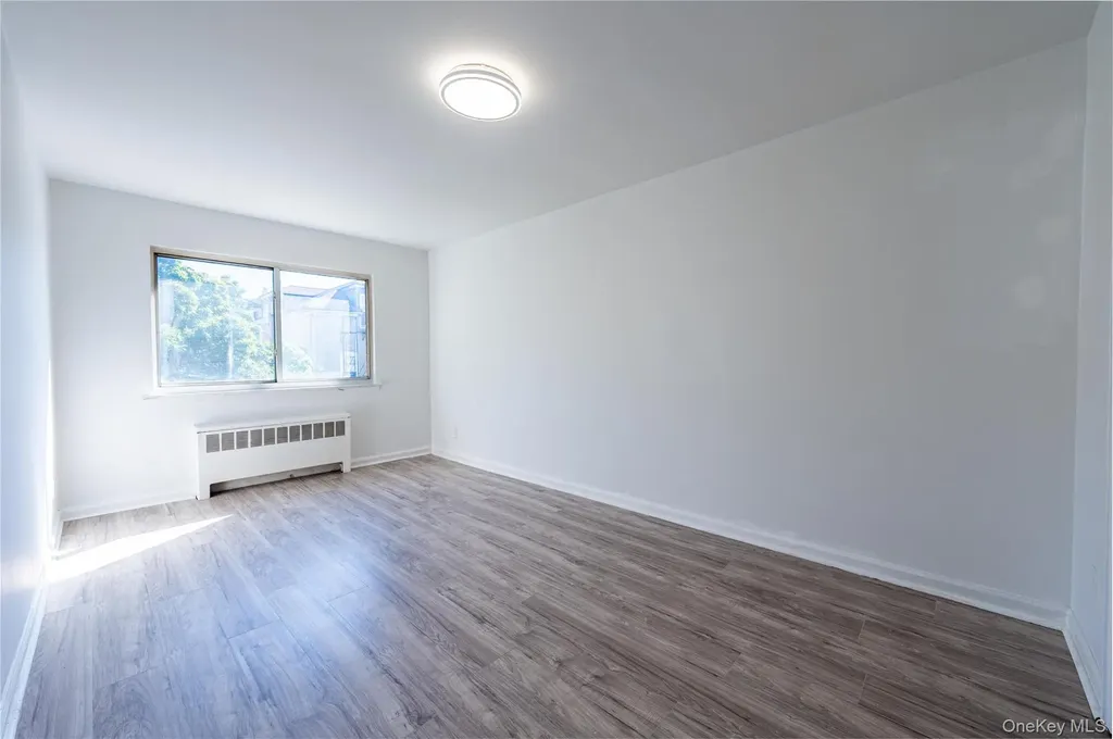 2730 Barnes Avenue Bronx NY 10467