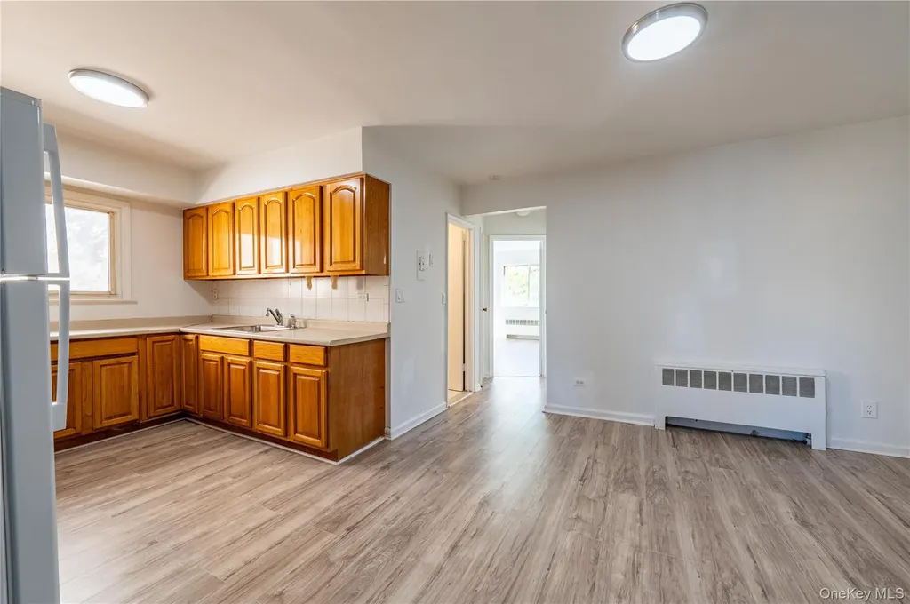 2730 Barnes Avenue Bronx NY 10467