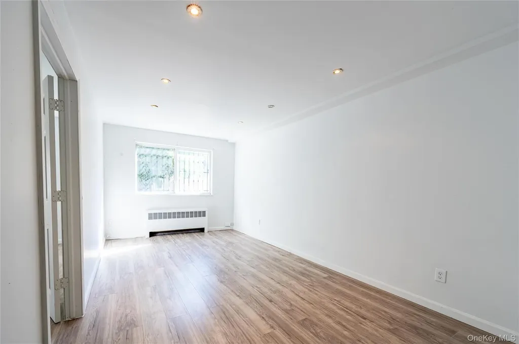 2730 Barnes Avenue Bronx NY 10467