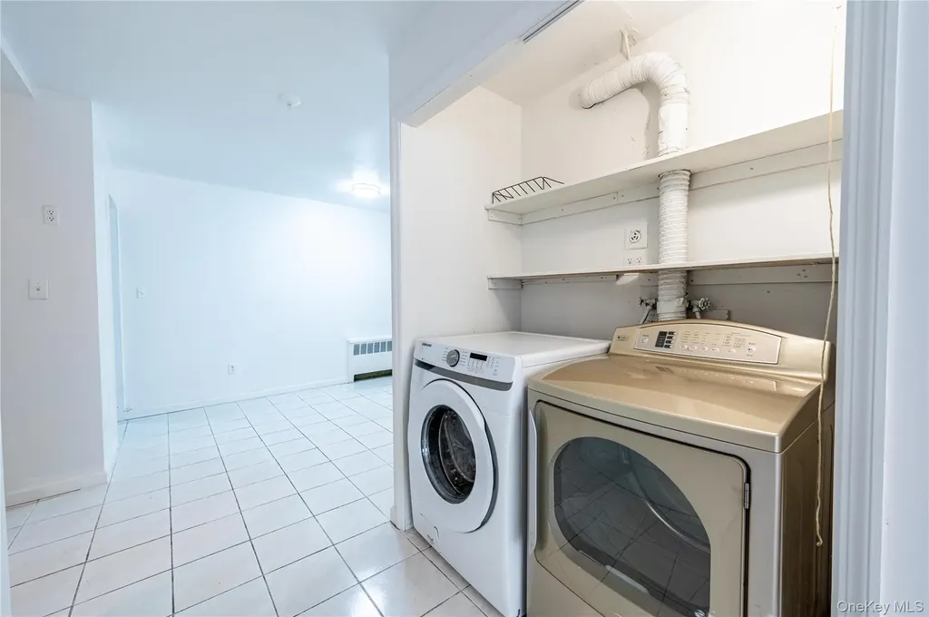 2730 Barnes Avenue Bronx NY 10467