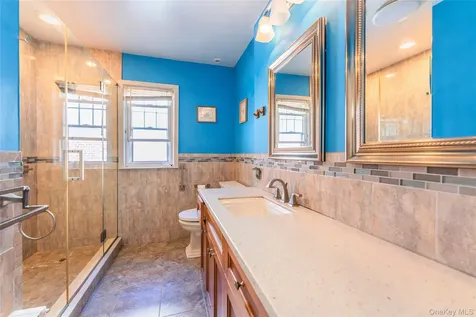 5612 212th Street Bayside NY 11364