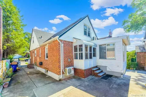 5612 212th Street Bayside NY 11364