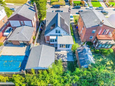 5612 212th Street Bayside NY 11364