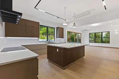 22 Whippoorwill Road E Armonk NY 10504