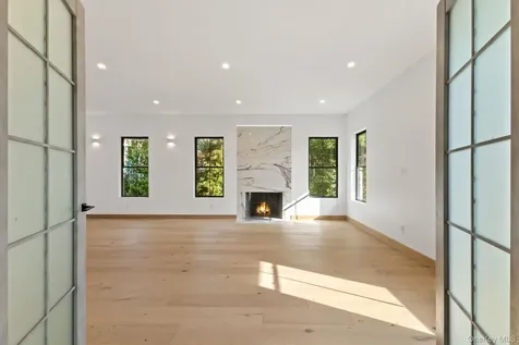 22 Whippoorwill Road E Armonk NY 10504