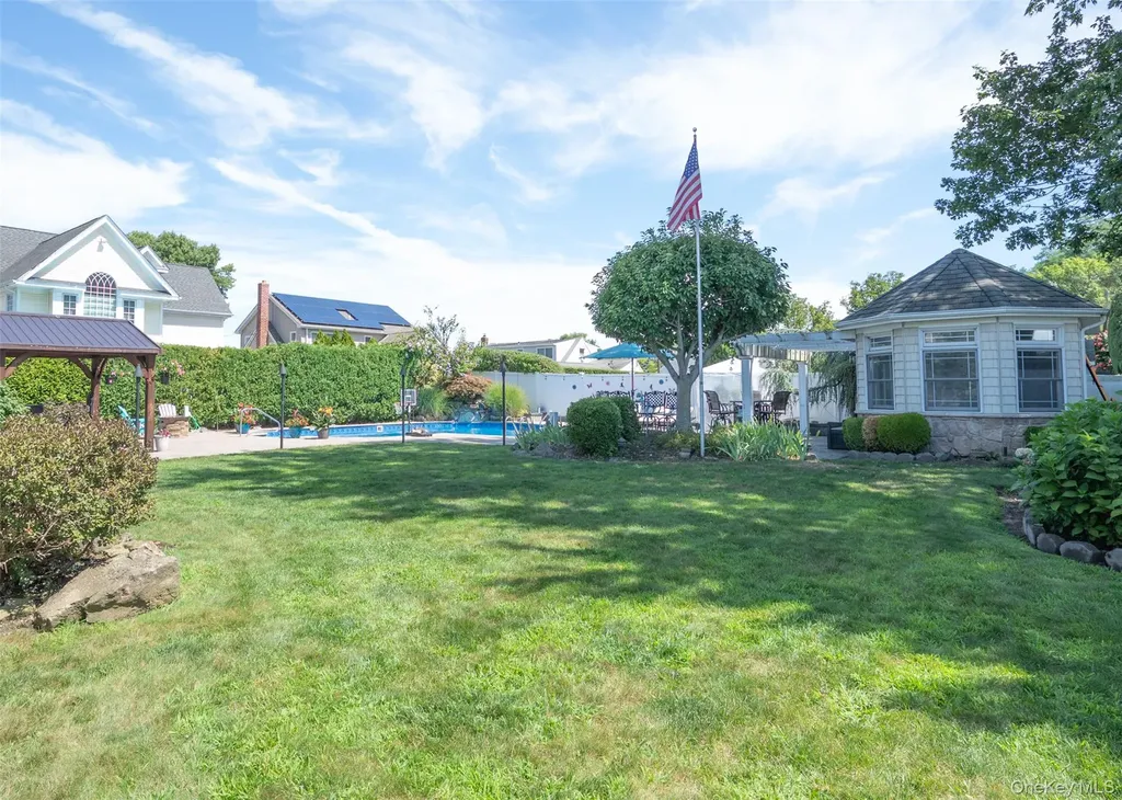 74 Broadway Bethpage NY 11714