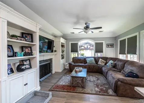 74 Broadway Bethpage NY 11714