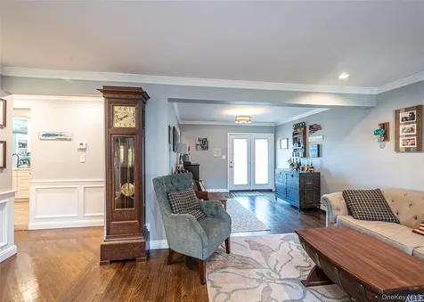 74 Broadway Bethpage NY 11714