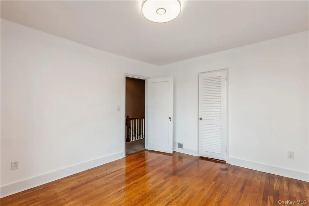 2336 Mickle Avenue Bronx NY 10469