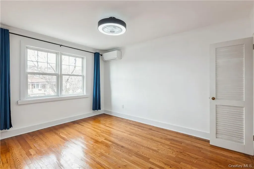 2336 Mickle Avenue Bronx NY 10469