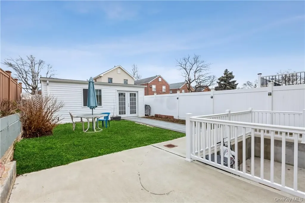 2336 Mickle Avenue Bronx NY 10469