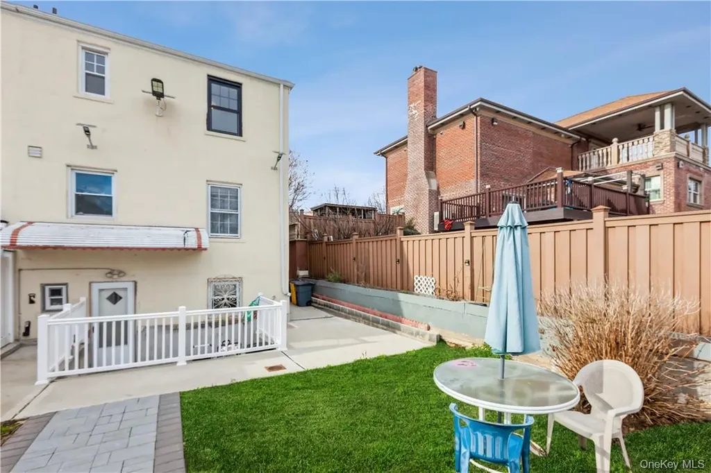 2336 Mickle Avenue Bronx NY 10469