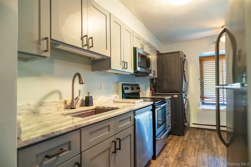 5 Hammond Plaza Beacon NY 12508