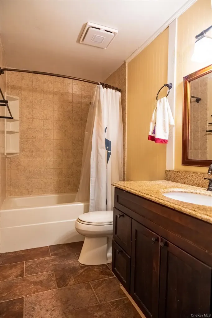 5 Hammond Plaza Beacon NY 12508