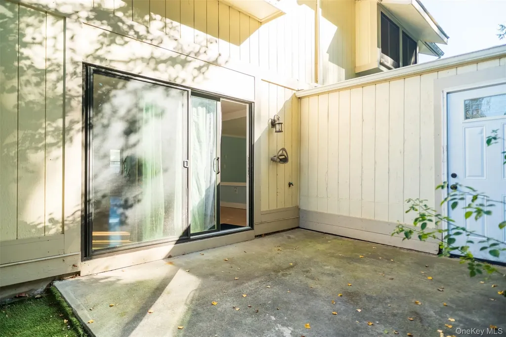 5 Hammond Plaza Beacon NY 12508