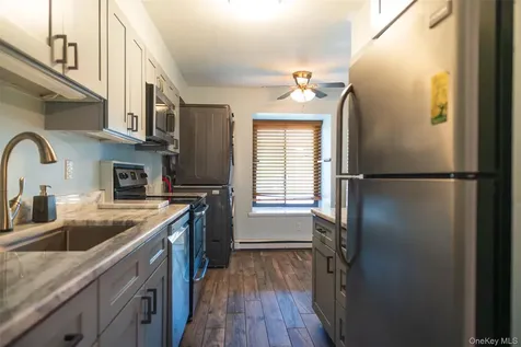 5 Hammond Plaza Beacon NY 12508