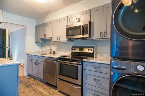 5 Hammond Plaza Beacon NY 12508