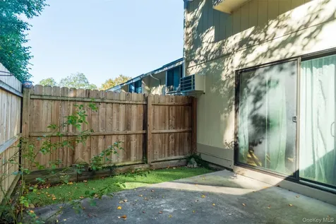 5 Hammond Plaza Beacon NY 12508