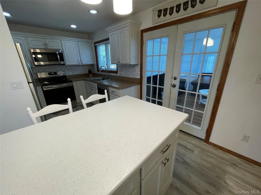 1321 7th Street West Babylon NY 11704