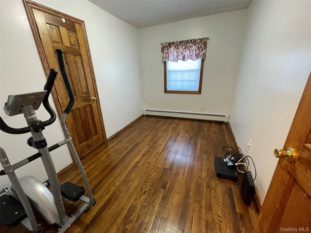 1321 7th Street West Babylon NY 11704