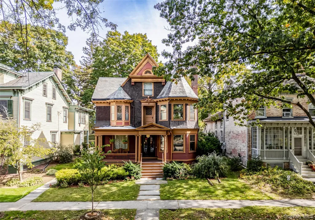 119 Academy Street Poughkeepsie NY 12601