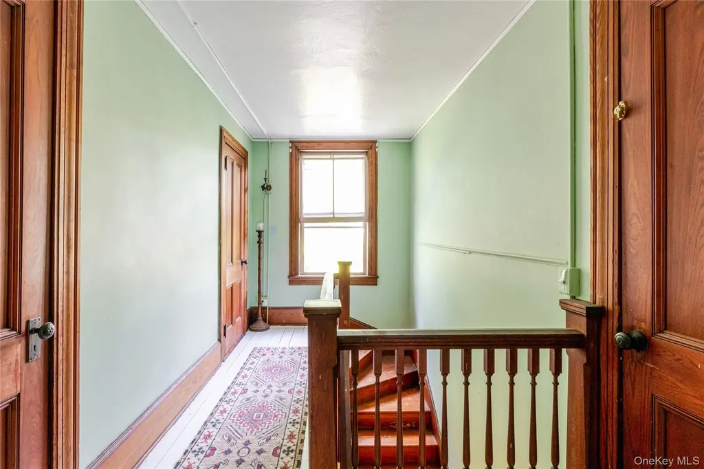 119 Academy Street Poughkeepsie NY 12601