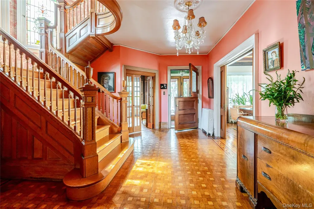 119 Academy Street Poughkeepsie NY 12601