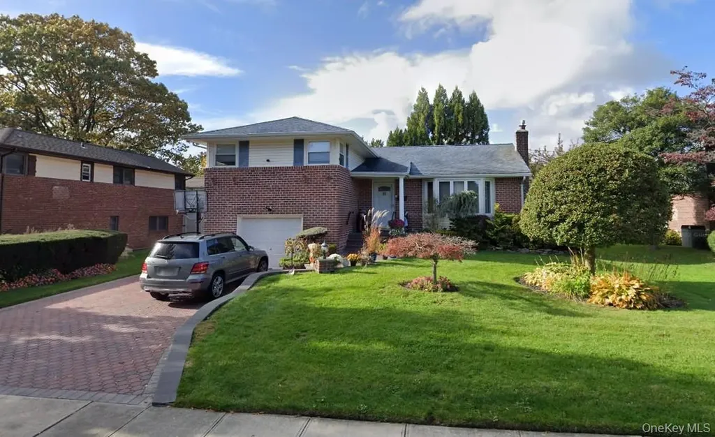 23 Glen Road Jericho NY 11590