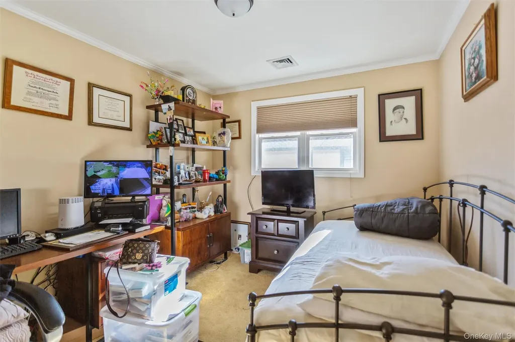 23 Glen Road Jericho NY 11590