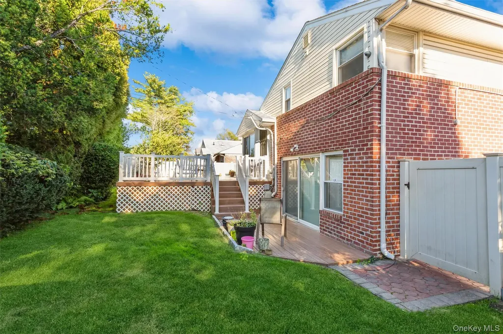 23 Glen Road Jericho NY 11590