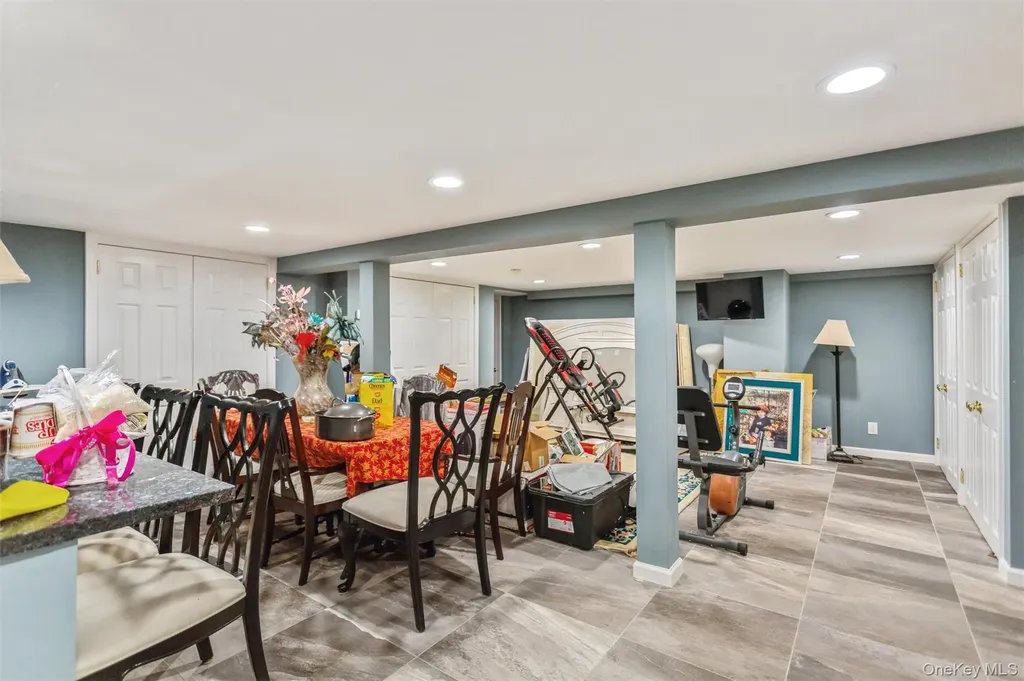 23 Glen Road Jericho NY 11590