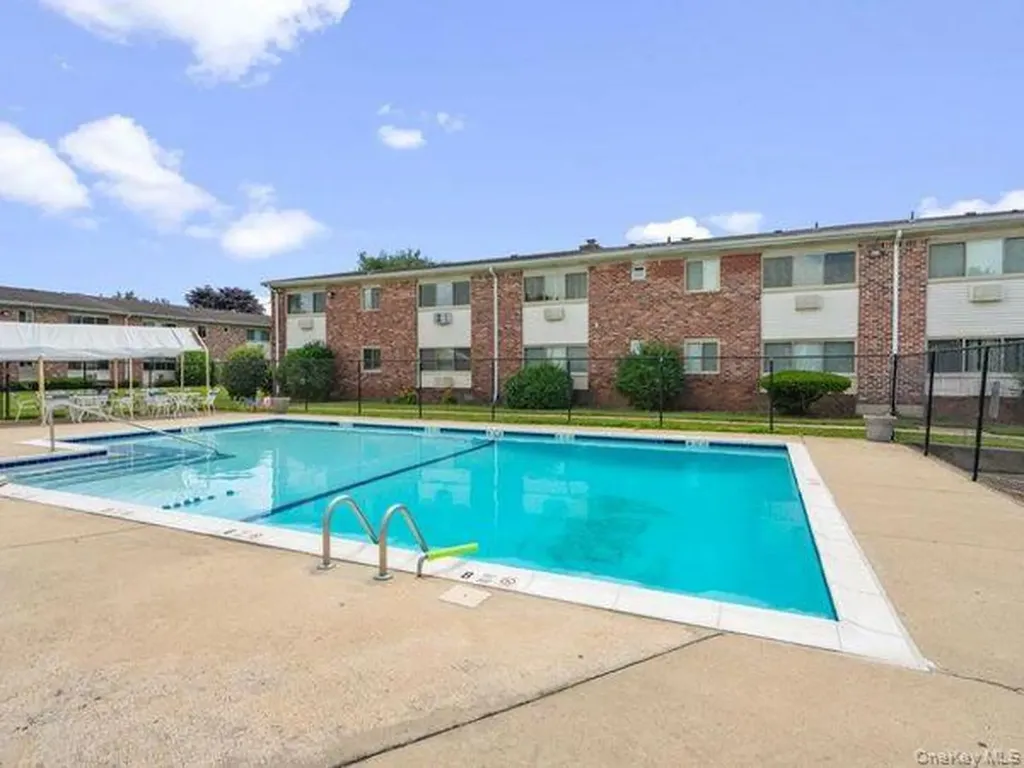 2423 Union Boulevard Islip NY 11751
