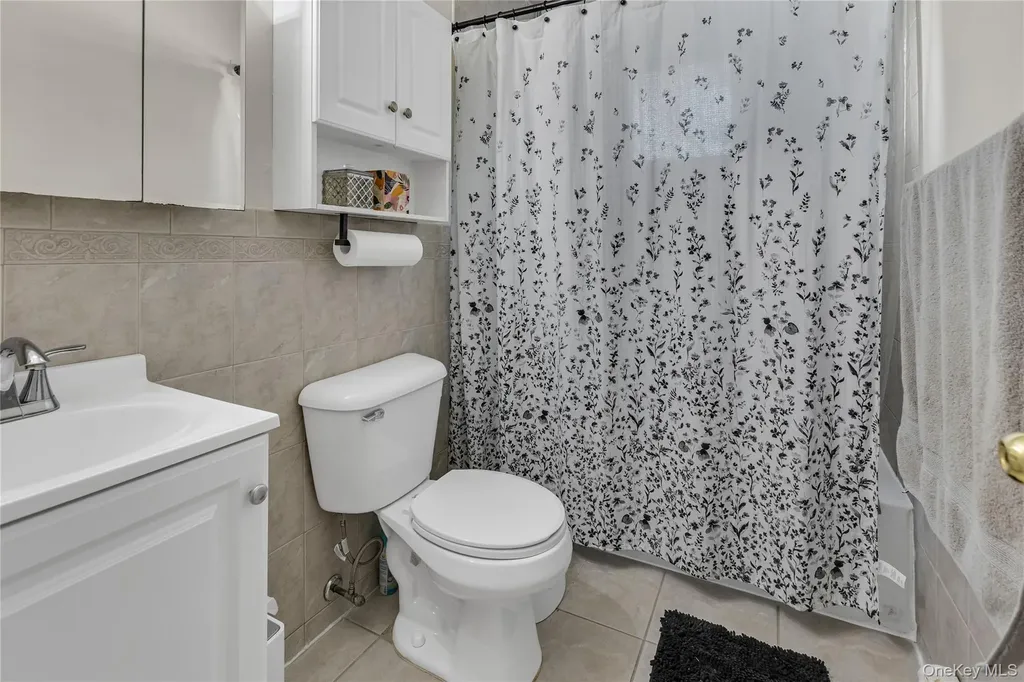 2423 Union Boulevard Islip NY 11751