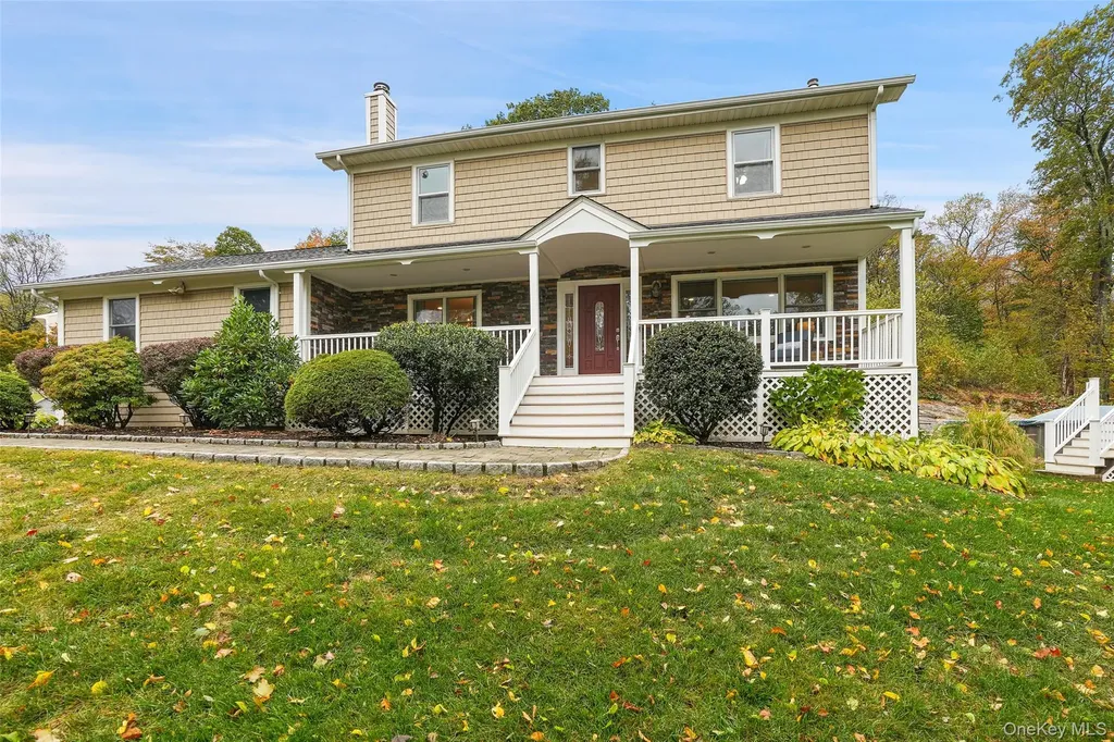 4 Wayacross Road Mahopac NY 10541