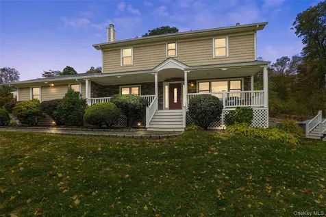 4 Wayacross Road Mahopac NY 10541