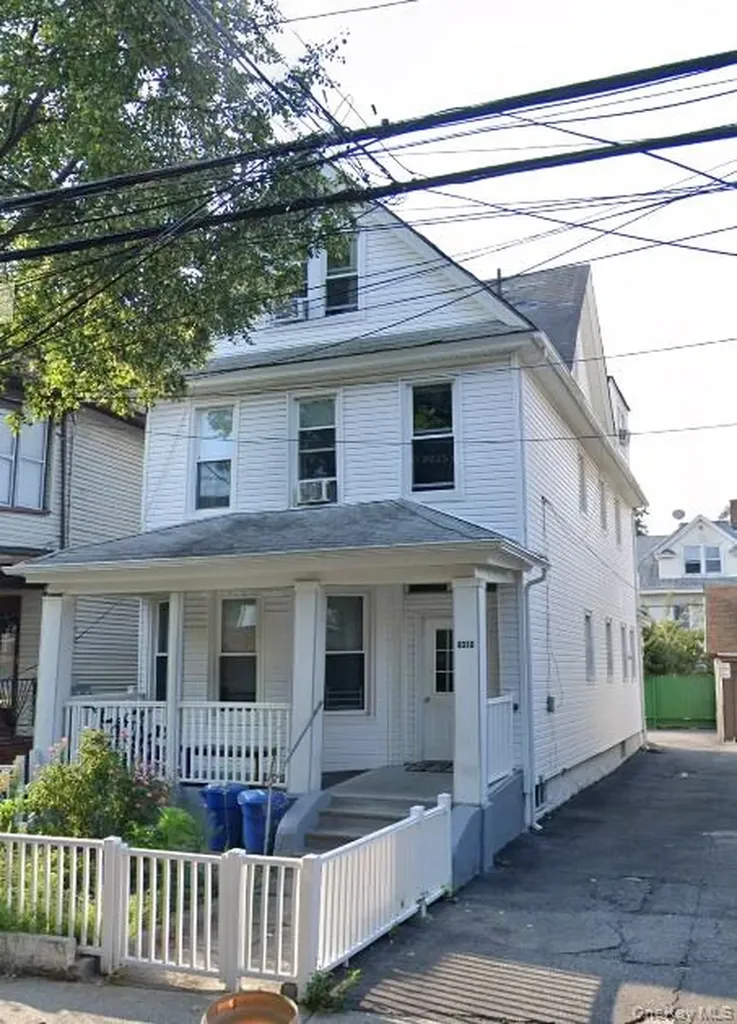 93-10 50th Avenue Elmhurst NY 11373