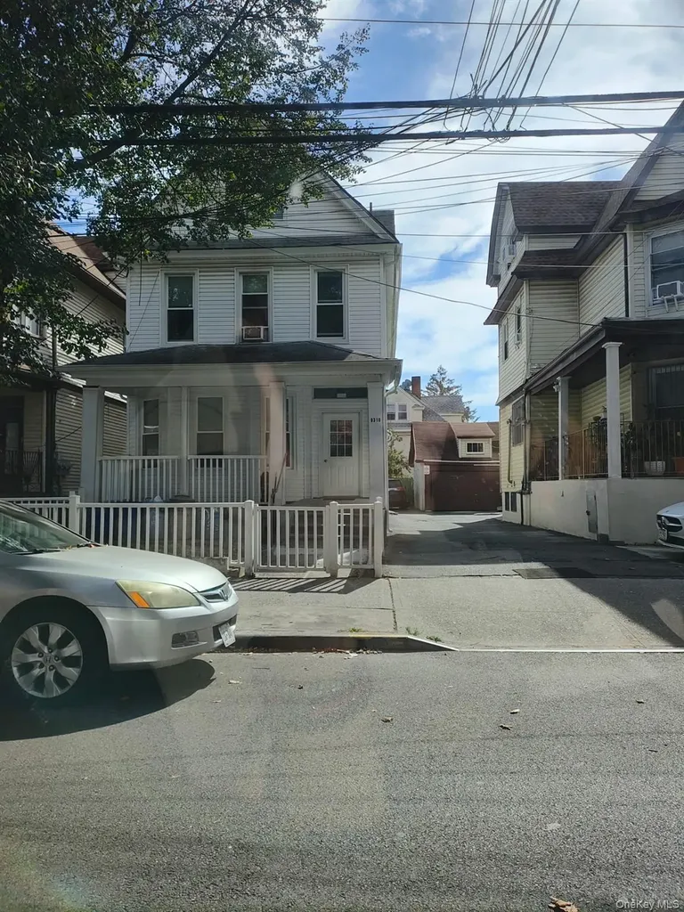 93-10 50th Avenue Elmhurst NY 11373