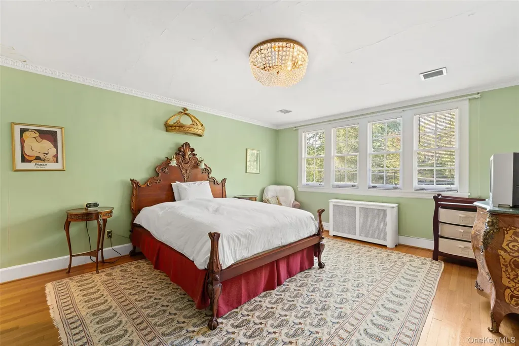 12 Hewitt Avenue Bronxville NY 10708