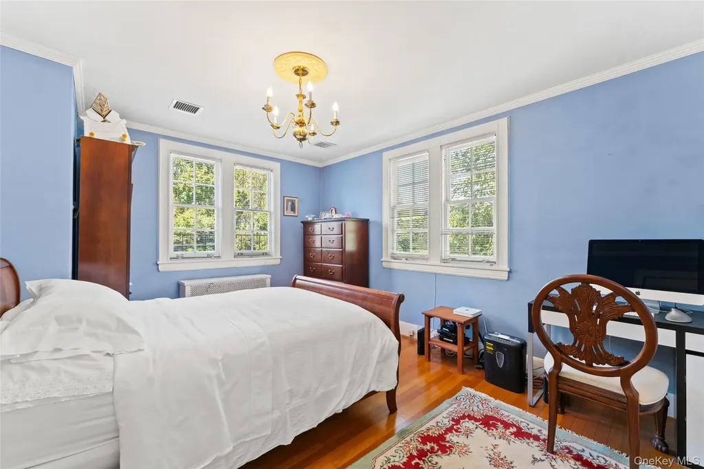 12 Hewitt Avenue Bronxville NY 10708
