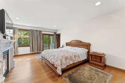 12 Hewitt Avenue Bronxville NY 10708