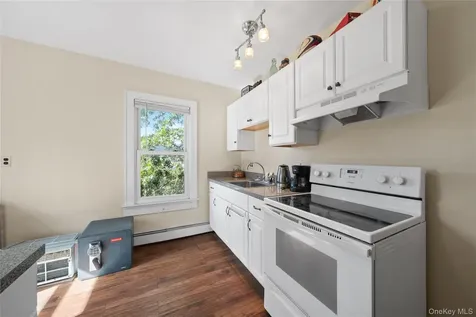 29 Lake Street Amityville NY 11701