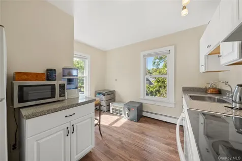 29 Lake Street Amityville NY 11701