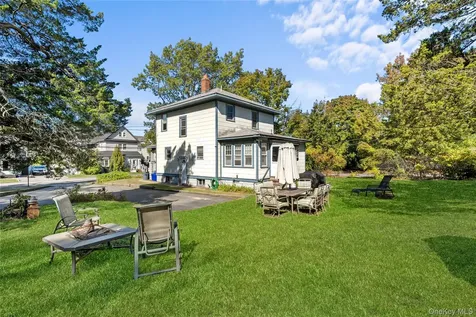 29 Lake Street Amityville NY 11701