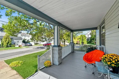 29 Lake Street Amityville NY 11701