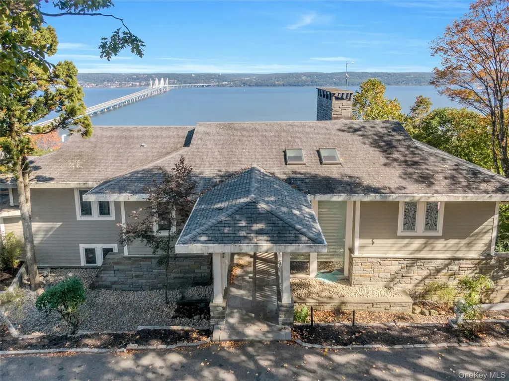 29 Tweed Boulevard Nyack NY 10960