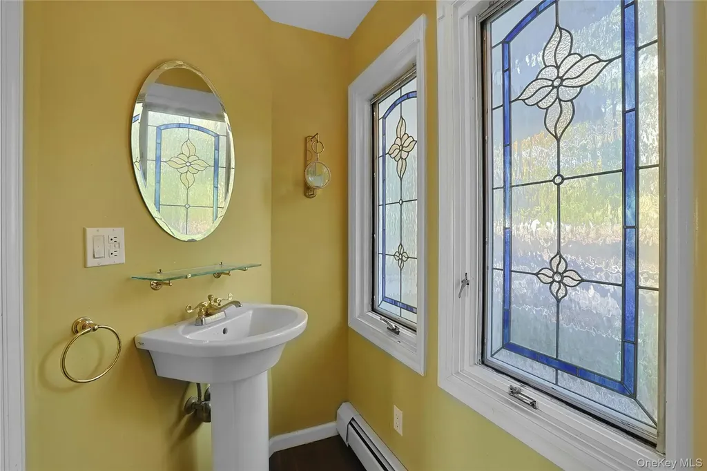 29 Tweed Boulevard Nyack NY 10960