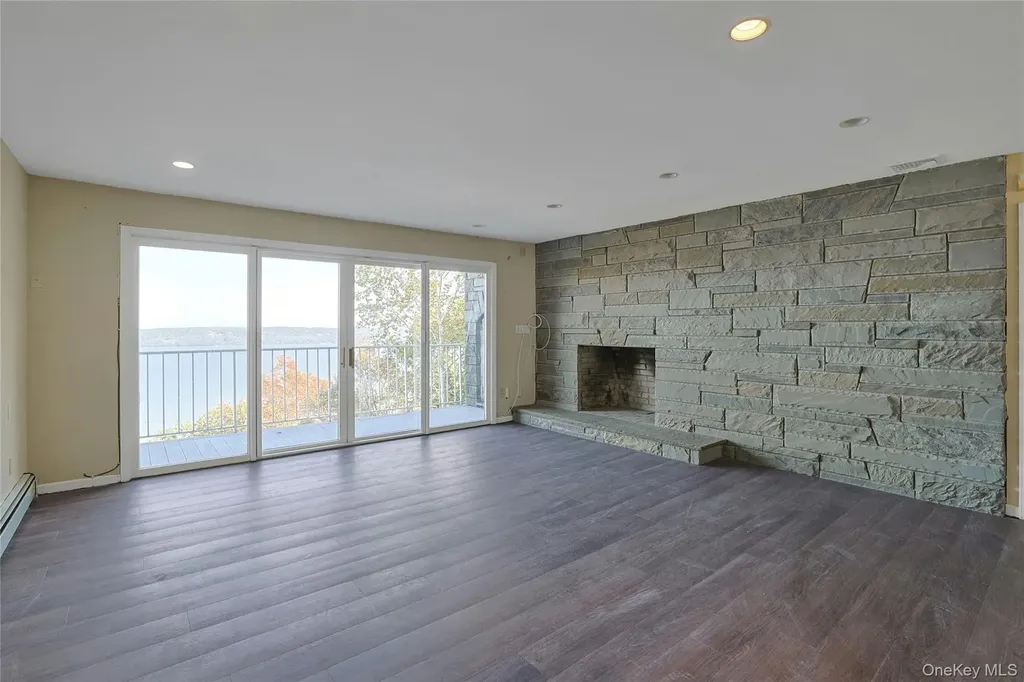 29 Tweed Boulevard Nyack NY 10960