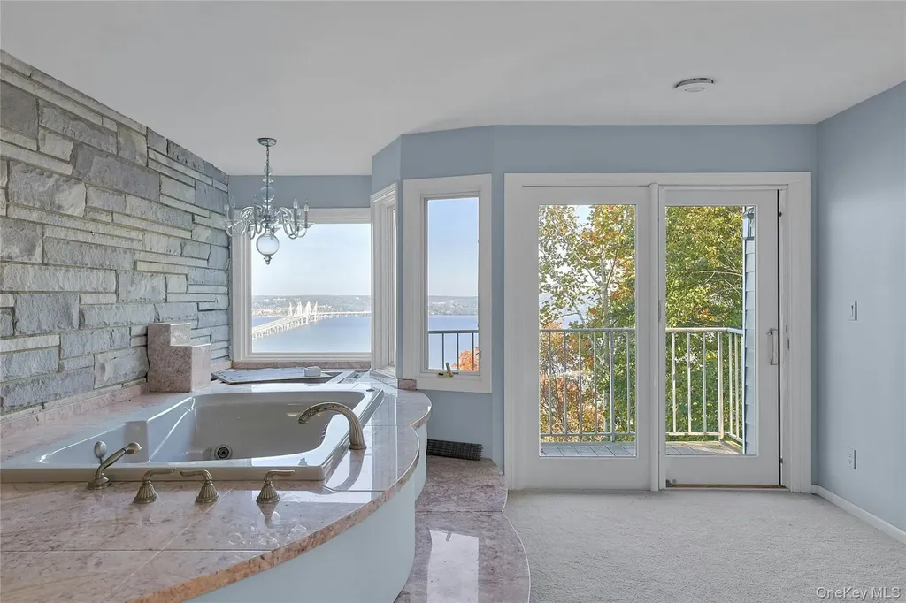 29 Tweed Boulevard Nyack NY 10960